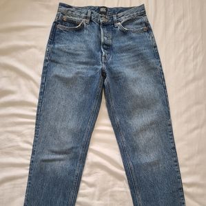 BDG High-waist Straight Leg Denim Jean - MEDIUM WASH IN VINTAGE DENIM size 26 UO